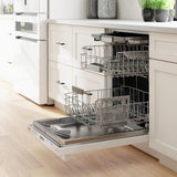 800 Series Dishwasher 24" White - (SHX78CM2N)