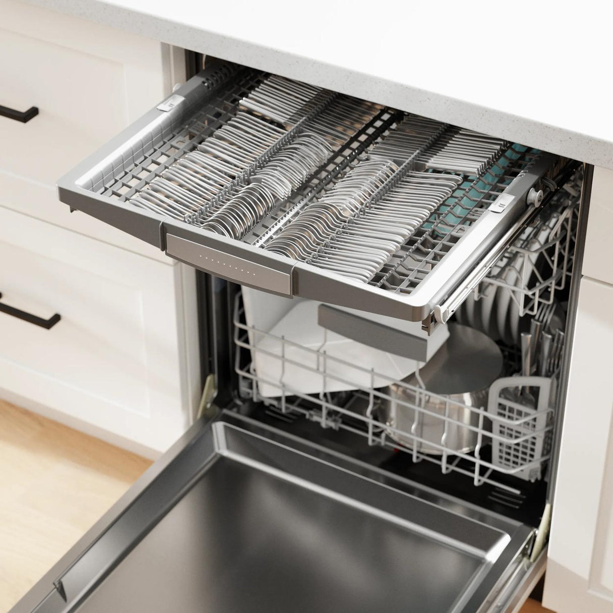 800 Series Dishwasher 24" - (SHV78CM3N)