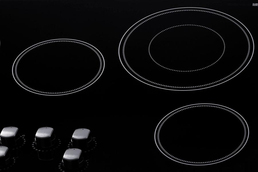 36" Wide 208-240v 5-burner Radiant Cooktop - (CR5B36MB)