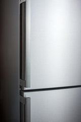 24" Wide Bottom Freezer Refrigerator With Icemaker - (FFBF247SSIM)