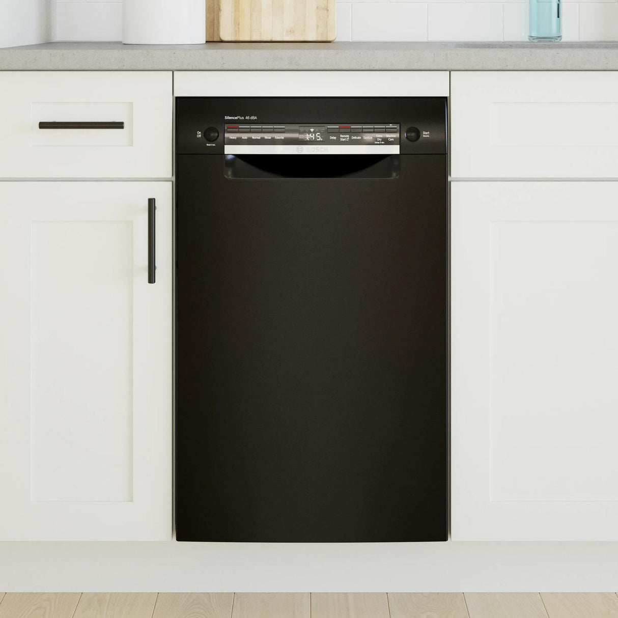 300 Series Dishwasher 17 3/4" Black - (SPE53B56UC)