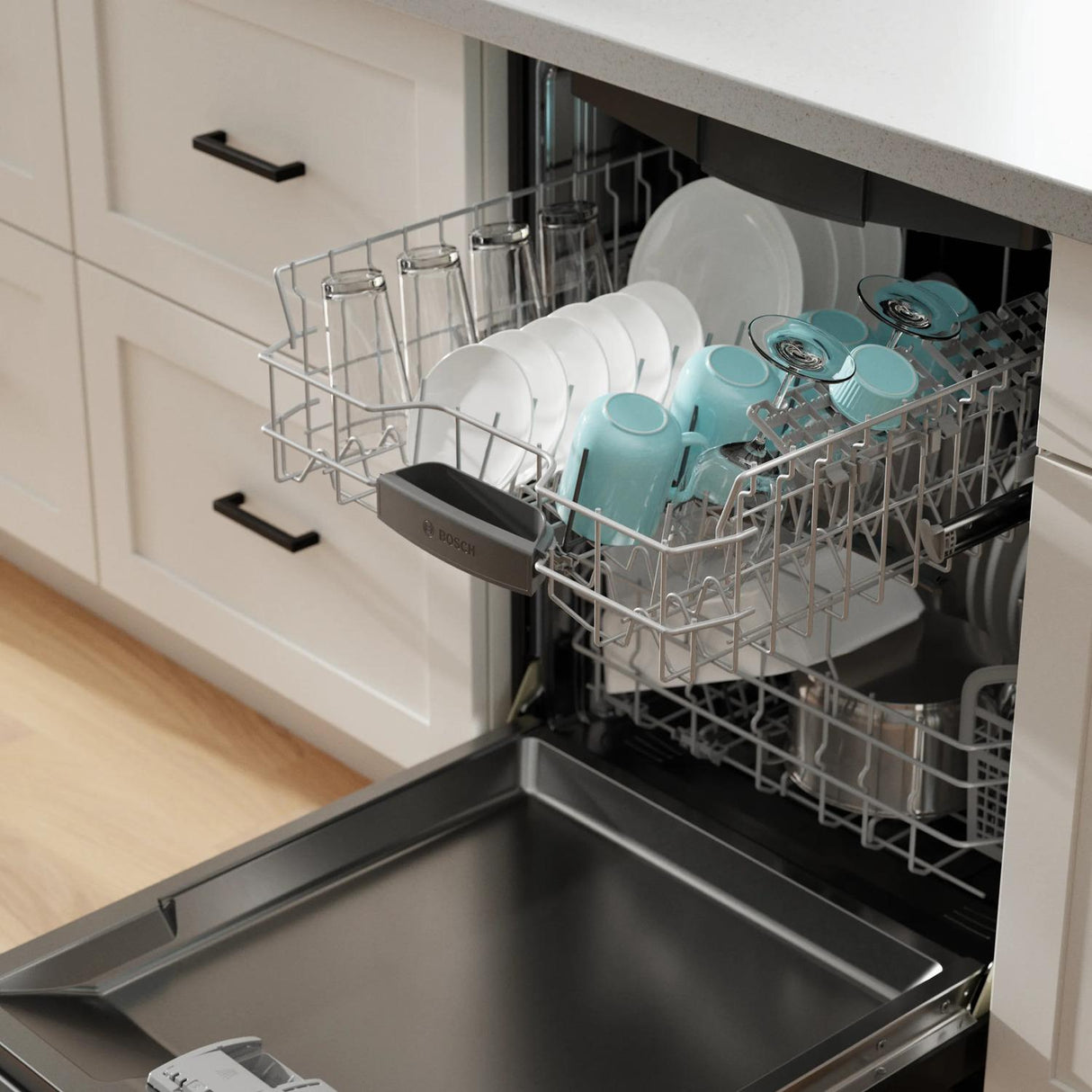 300 Series Dishwasher 24" Black - (SHE53C86N)