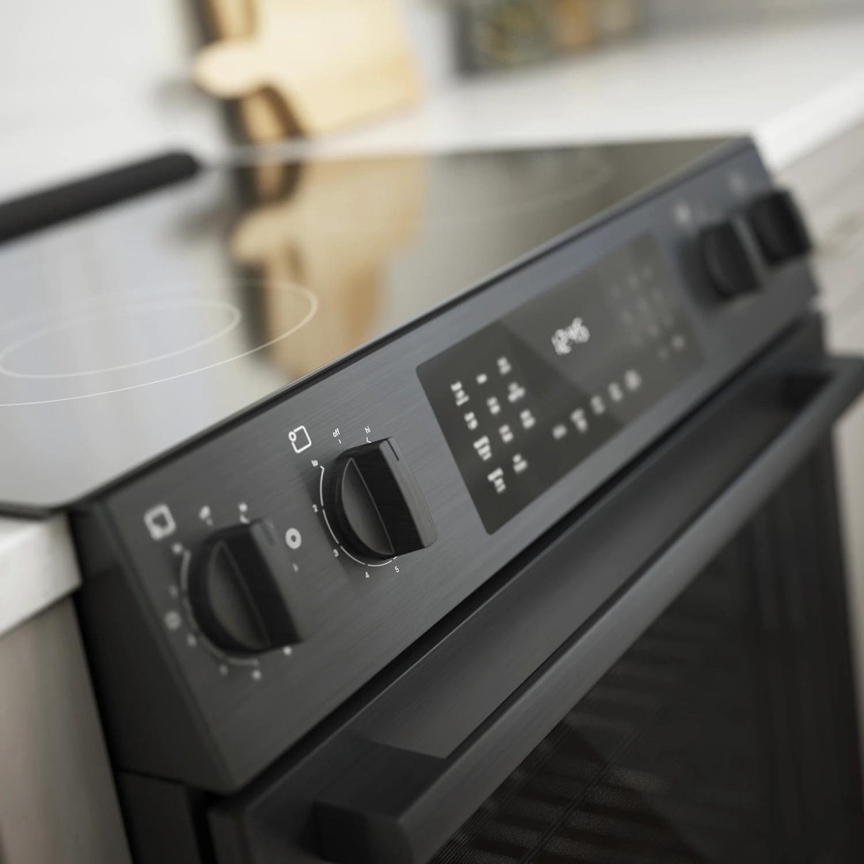 800 Series Electric Slide-in Range 30" Black Stainless Steel - (HEI8046U)