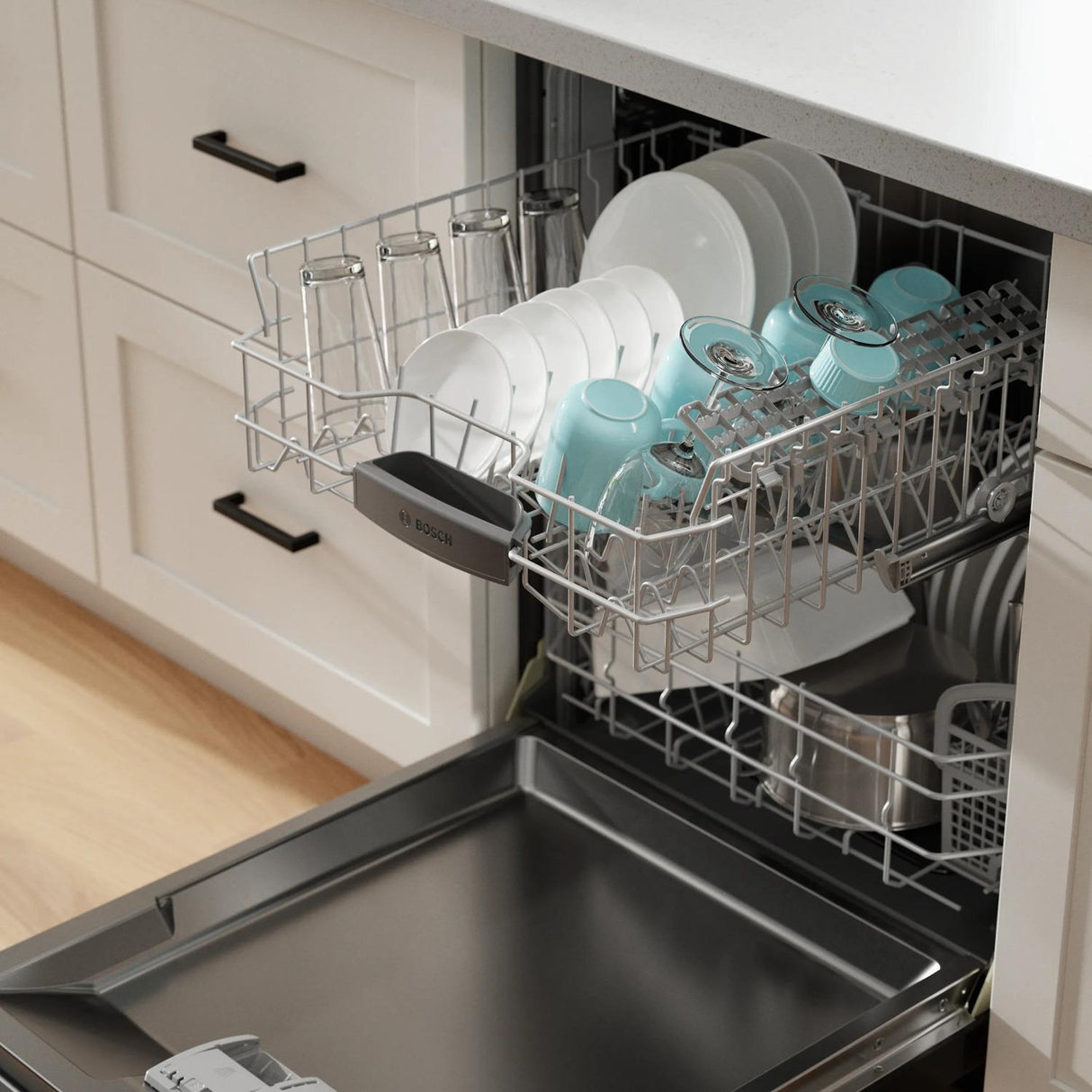 100 Plus Dishwasher 24" Black - (SHE4AEM6N)