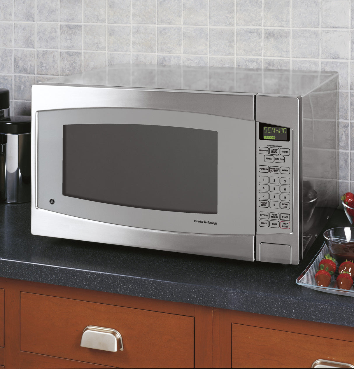 GE(R) 2.2 Cu. Ft. Capacity Countertop Microwave Oven - (JES2251SJ)