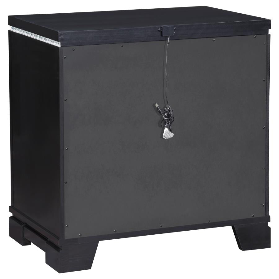 Cappola Rectangular 2-drawer Nightstand Silver and Black - (223362)