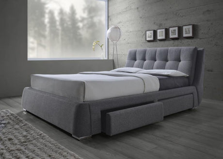Fenbrook Eastern King Tufted Upholstered Storage Bed Grey - (300523KE)