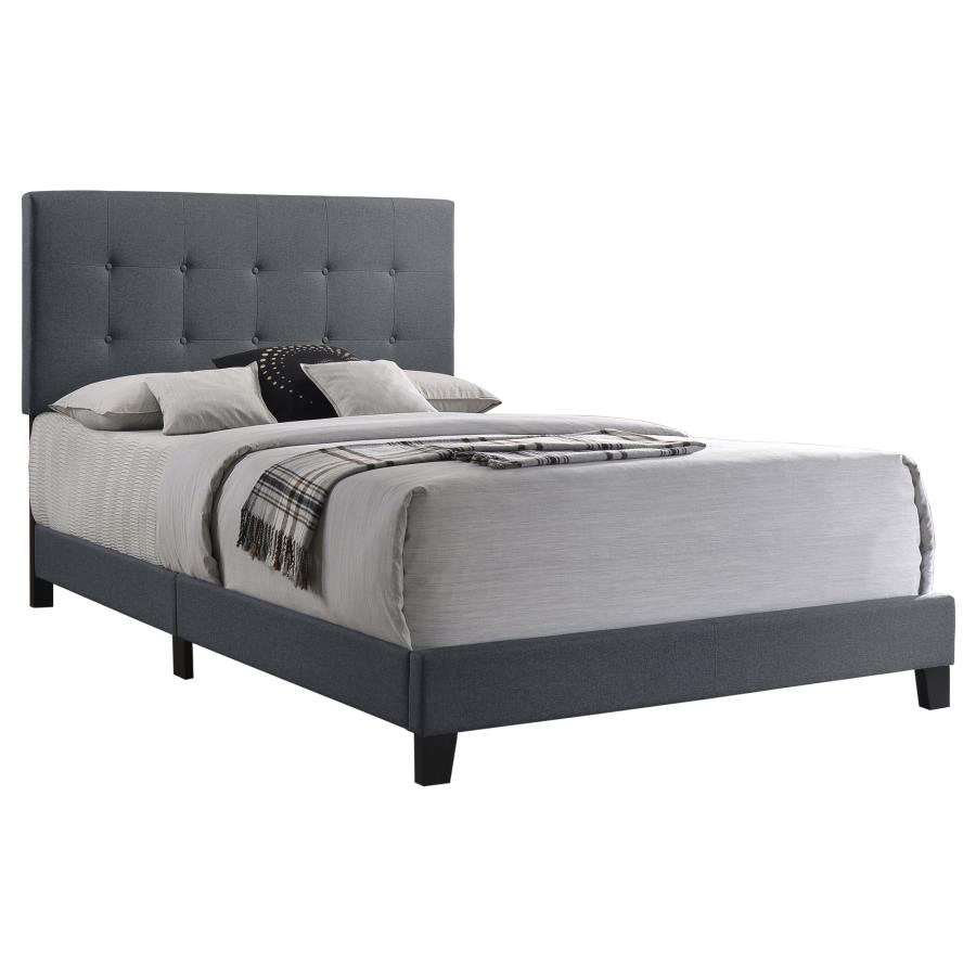Mapes Tufted Upholstered Full Bed Grey - (305747F)