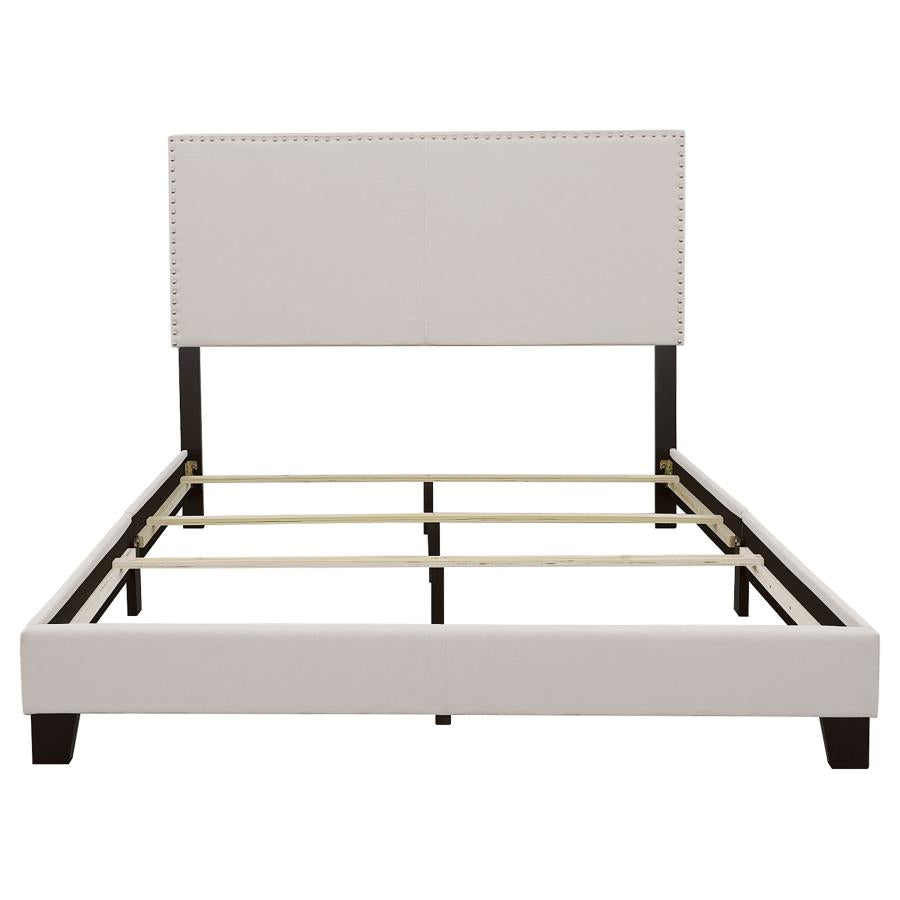 Boyd Full Upholstered Bed With Nailhead Trim Ivory - (350051F)