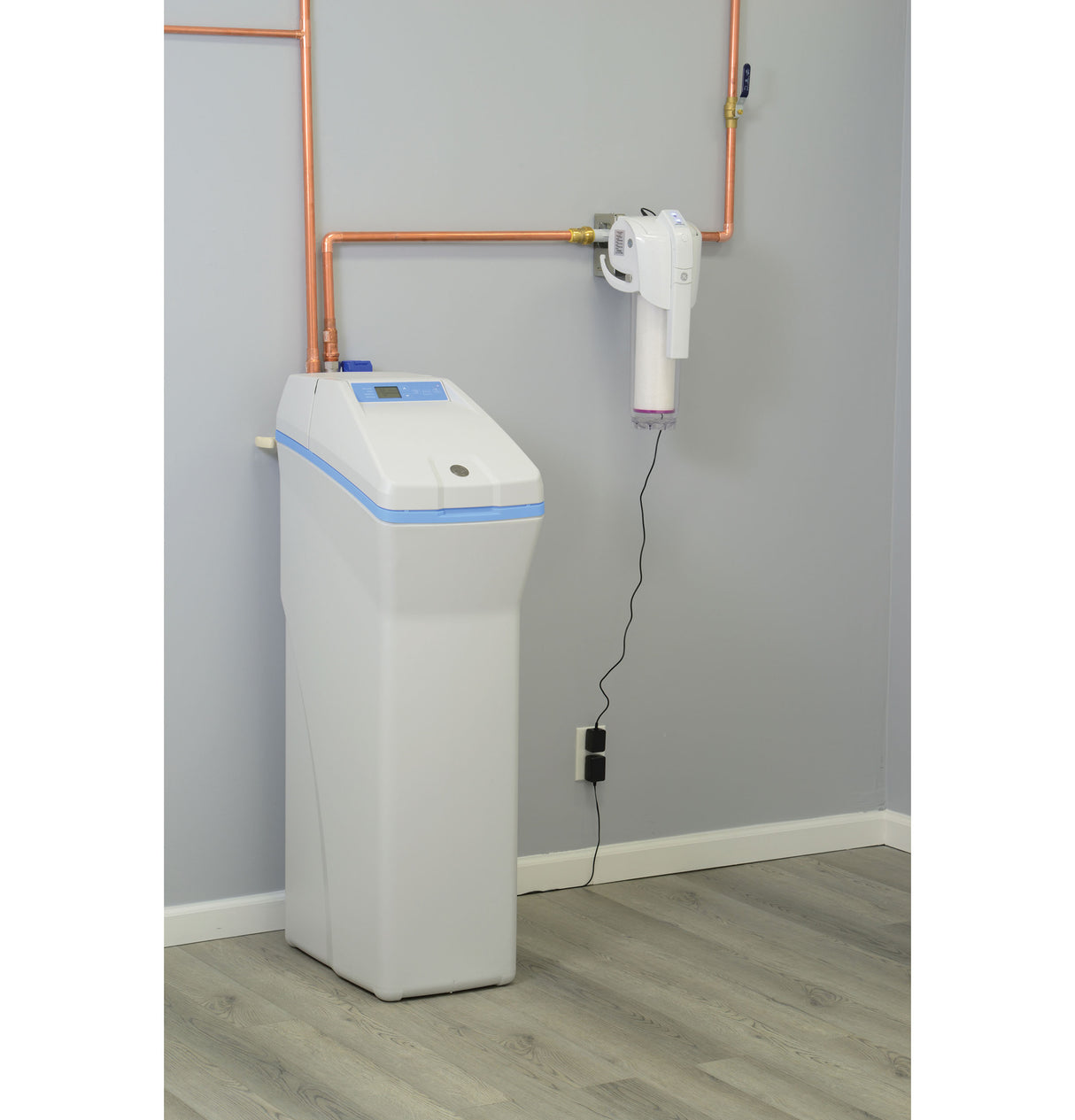 GE(R) Smart Whole House Water Filtration System - (GXWH70M)