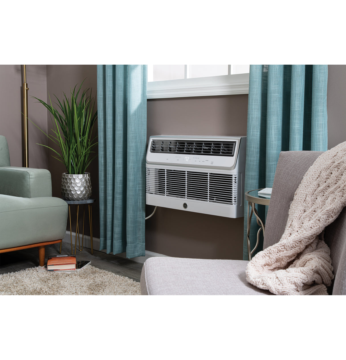 GE(R) ENERGY STAR(R) 230/208 Volt Built-In Cool-Only Room Air Conditioner - (AJCQ10DWH)