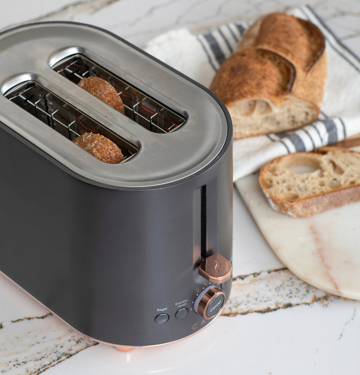 Caf(eback)(TM) Express Finish Toaster - (C9TMA2S3PD3)