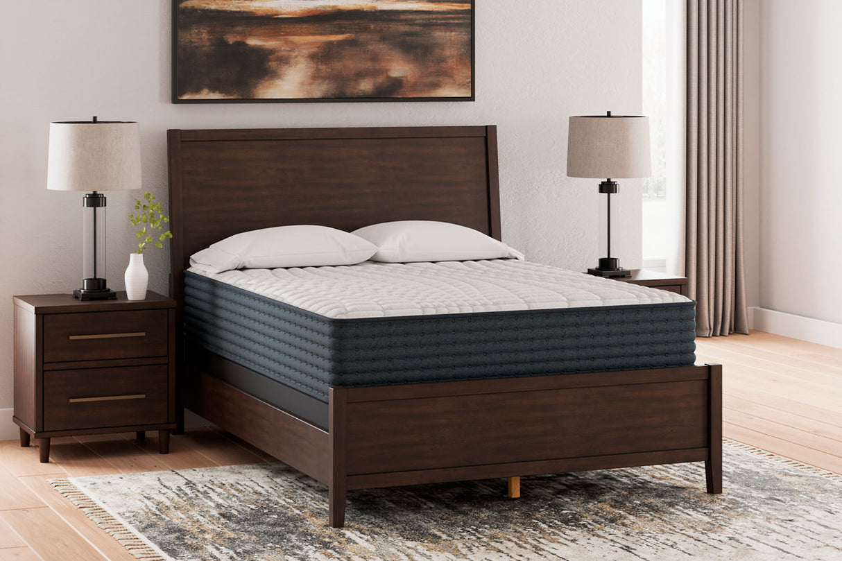 Hybrid 1200 Queen Mattress - (M43531)