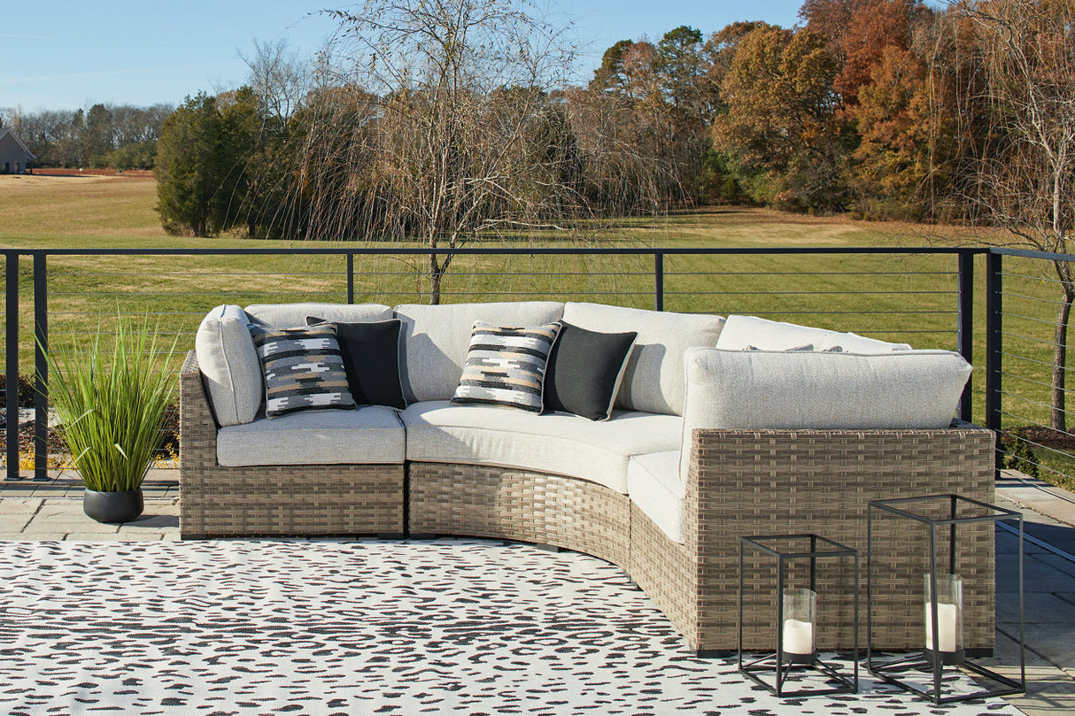 Calworth 3-piece Outdoor Sectional - (P458P9)