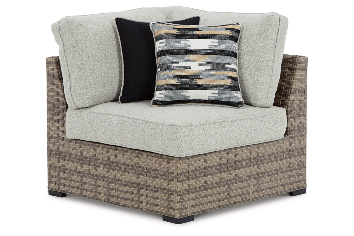 Calworth 4-piece Outdoor Sectional - (P458P7)