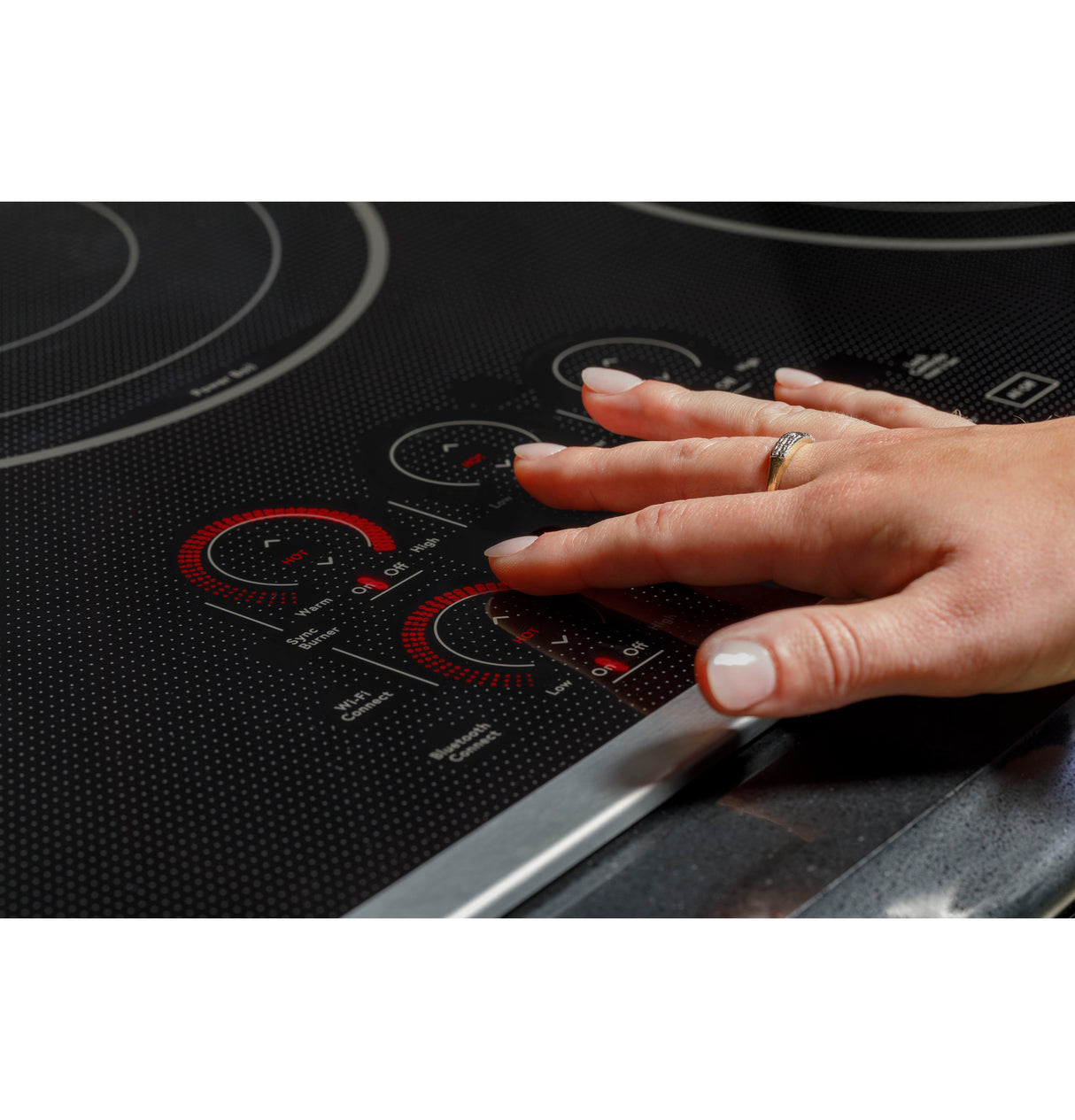 Caf(eback)(TM) 36" Touch-Control Electric Cooktop - (CEP90362TSS)