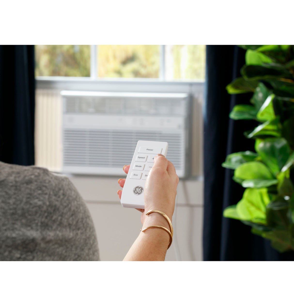 GE(R) 18,600 BTU Smart Electronic Window Air Conditioner for Extra-Large Rooms up to 1000 sq. ft. - (AHFK18BA)